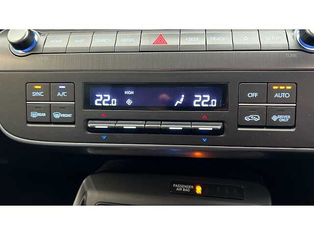 Hyundai KONA 1.6 Hybrid 129 Ultimate 5dr DCT White
