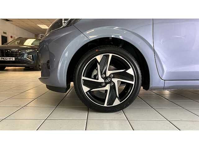 Hyundai I10 1.2 [79] Premium 5dr Auto [Nav] Meta Blue