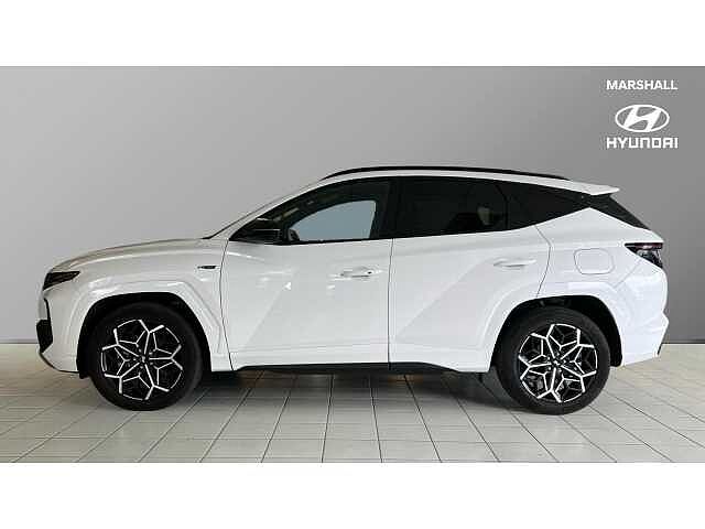 Hyundai TUCSON 1.6 TGDi Plug-in Hybrid N Line 5dr 4WD Auto White