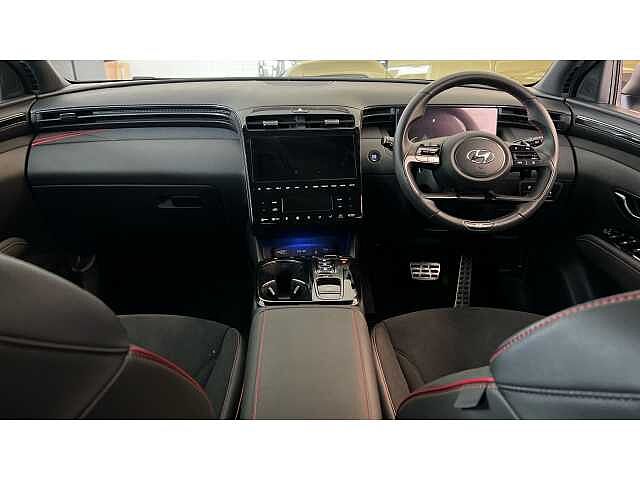 Hyundai TUCSON 1.6 TGDi Plug-in Hybrid N Line 5dr 4WD Auto White