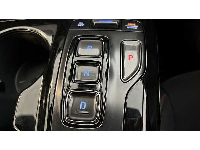 Hyundai TUCSON 1.6 TGDi Plug-in Hybrid N Line 5dr 4WD Auto White