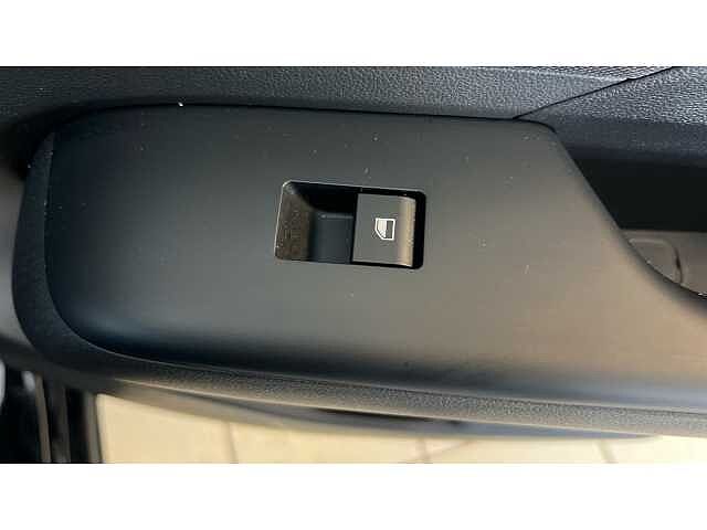 Hyundai KONA 160kW Advance 65kWh 5dr Auto Black