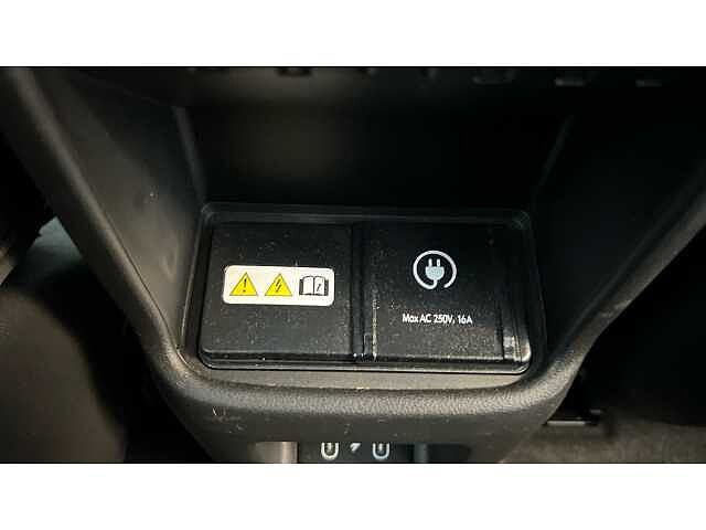 Hyundai KONA 160kW Advance 65kWh 5dr Auto Black
