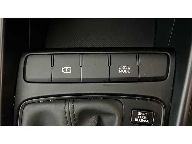 Hyundai I20 1.0T GDi Advance 5dr DCT Black