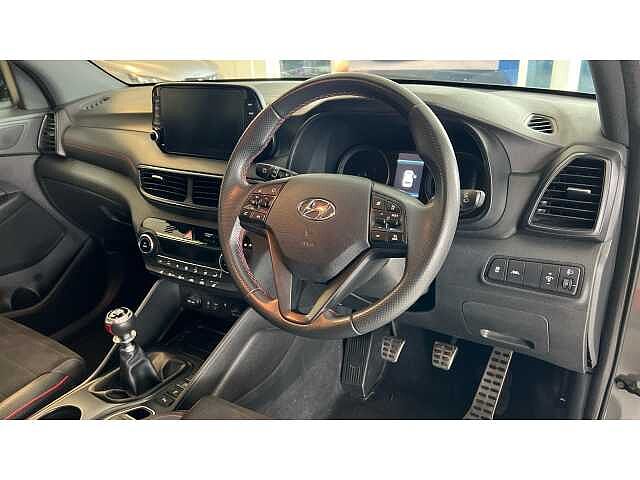 Hyundai TUCSON 1.6 CRDi 48V MHD 136 N Line 5dr 2WD