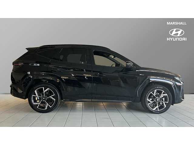 Hyundai TUCSON 1.6T Hybrid N Line 5dr Auto Black