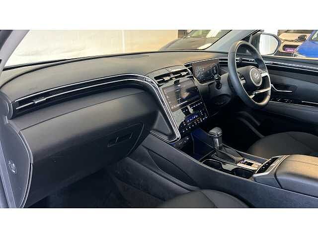 Hyundai TUCSON 1.6 TGDi 48V MHD Premium 5dr 2WD DCT WHITE