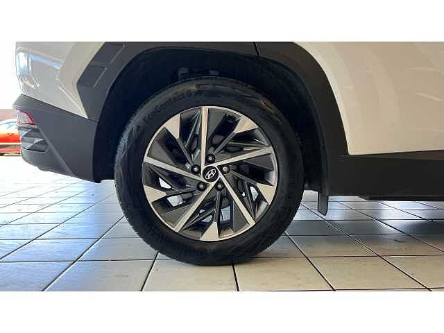 Hyundai TUCSON 1.6 TGDi 48V MHD Premium 5dr 2WD DCT WHITE
