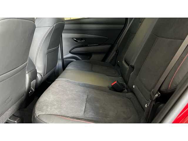 Hyundai TUCSON 1.6T Hybrid N Line 5dr Auto RED