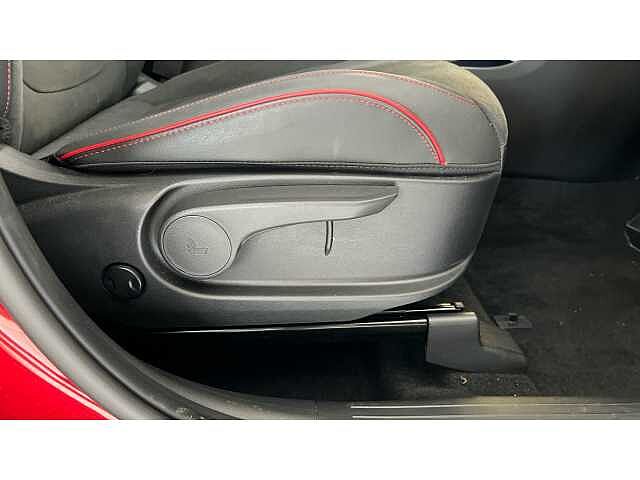 Hyundai TUCSON 1.6T Hybrid N Line 5dr Auto RED