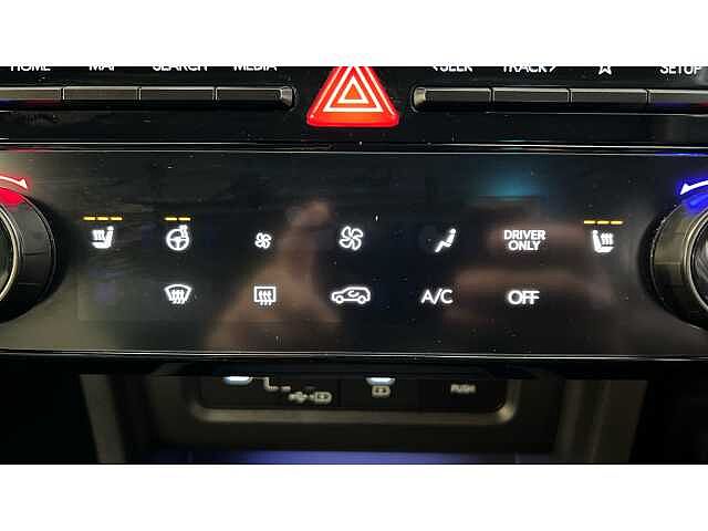 Hyundai TUCSON 1.6T Hybrid N Line 5dr Auto RED