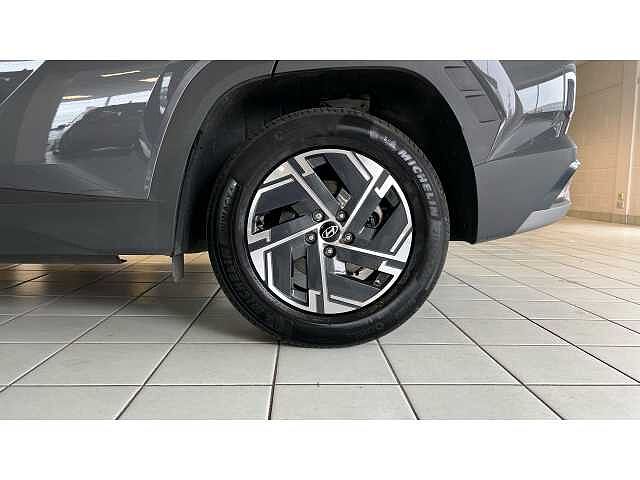 Hyundai TUCSON 1.6T Advance 5dr