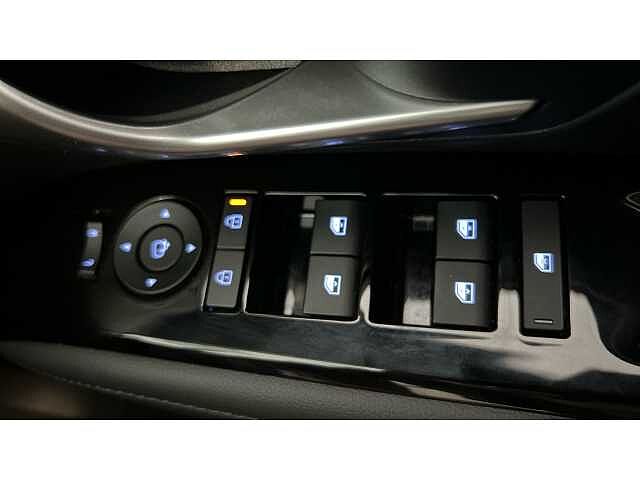 Hyundai TUCSON 1.6T Advance 5dr