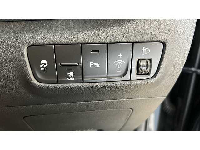 Hyundai KONA 150kW Premium 64kWh 5dr Auto