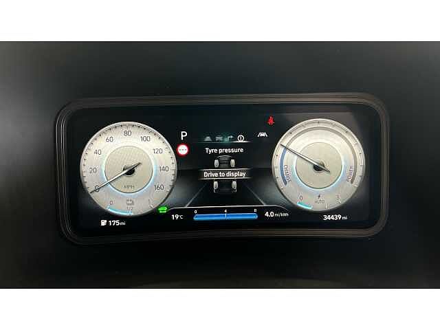 Hyundai KONA 150kW Premium 64kWh 5dr Auto