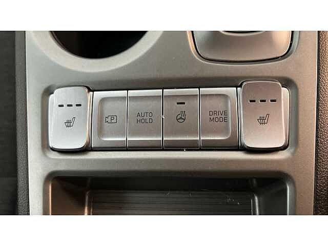 Hyundai KONA 150kW Premium 64kWh 5dr Auto
