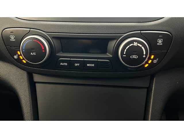 Hyundai I10 1.2 Premium SE 5dr Blue