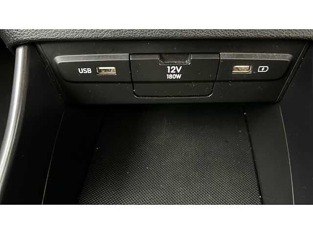 Hyundai i20 1.0T GDi 48V MHD SE Connect 5dr DCT