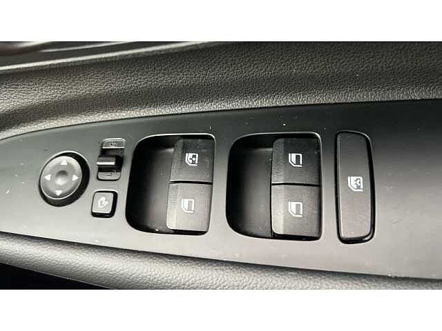 Hyundai BAYON 1.0 TGDi 48V MHEV SE Connect 5dr DCT Blue
