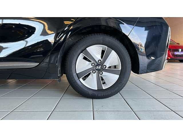 Hyundai IONIQ 1.6 GDi Hybrid SE Connect 5dr DCT