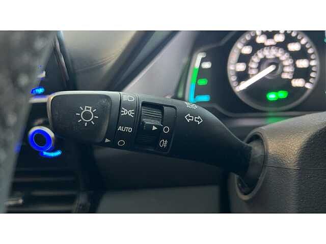 Hyundai IONIQ 1.6 GDi Hybrid SE Connect 5dr DCT