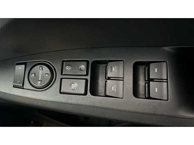Hyundai IONIQ 1.6 GDi Hybrid SE Connect 5dr DCT