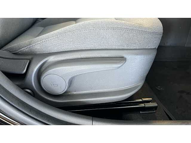 Hyundai IONIQ 1.6 GDi Hybrid SE Connect 5dr DCT