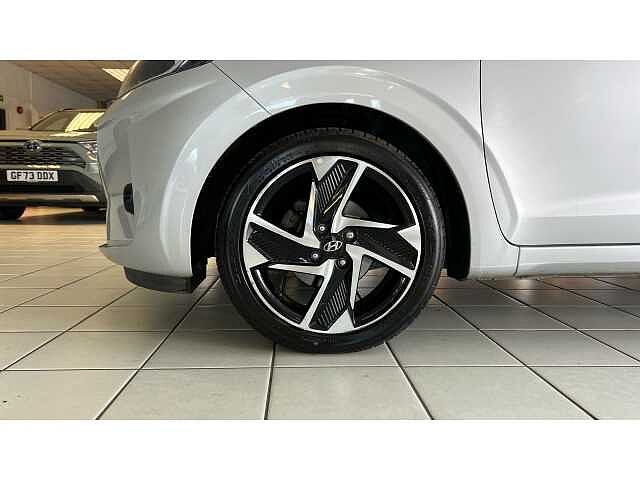 Hyundai i10 1.2 MPi Premium 5dr Auto