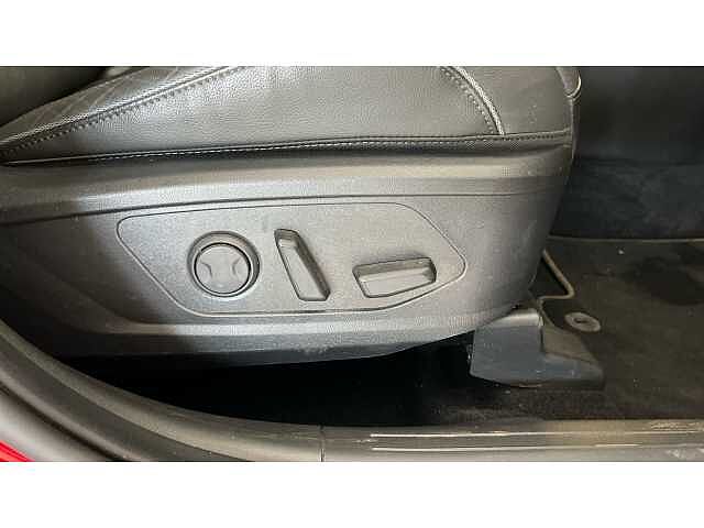 Hyundai TUCSON 1.6T Hybrid Ultimate 5dr Auto Red