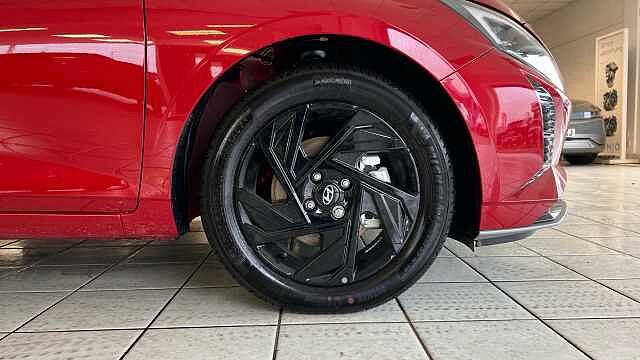 Hyundai i20 1.0T GDi 90 Black Line 5dr