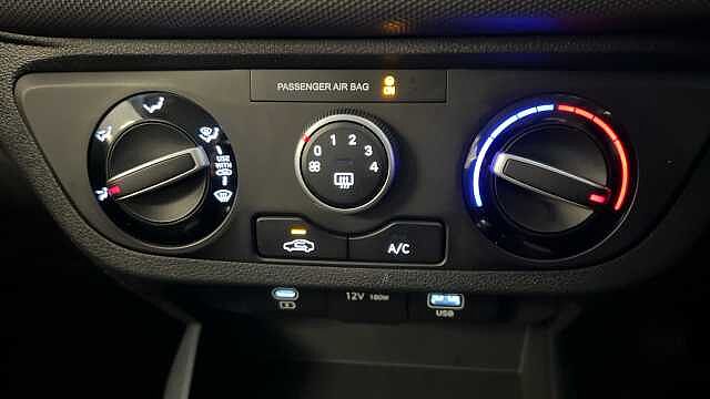 Hyundai I10 I10 1.0 [58] Advance 5dr [Nav] Vibrant Blue