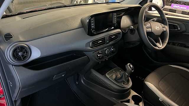 Hyundai I10 I10 1.0 [58] Advance 5dr Auto [Nav] Dragon Red