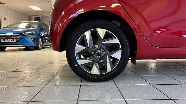 Hyundai I10 I10 1.0 [58] Advance 5dr Auto [Nav] Dragon Red