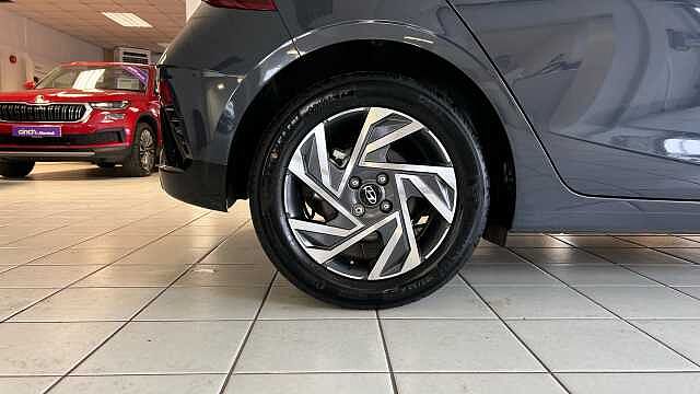 Hyundai i20 1.0T GDi Advance [Nav] 5dr
