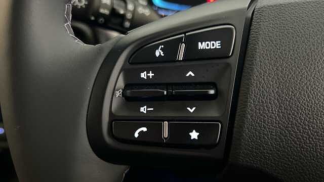 Hyundai I10 1.2 [79] Premium 5dr Auto [Nav] Atlas White