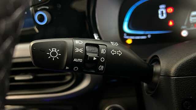 Hyundai I10 1.2 [79] Premium 5dr Auto [Nav] Atlas White