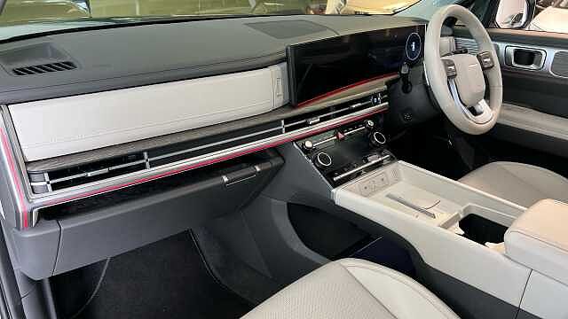 Hyundai SANTA FE 1.6 TGDi Plug-in Hybrid Ultimate 5dr 4WD Auto Ecotronic Grey
