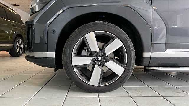 Hyundai SANTA FE 1.6 TGDi Plug-in Hybrid Ultimate 5dr 4WD Auto Ecotronic Grey