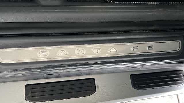 Hyundai SANTA FE 1.6 TGDi Plug-in Hybrid Ultimate 5dr 4WD Auto Ecotronic Grey