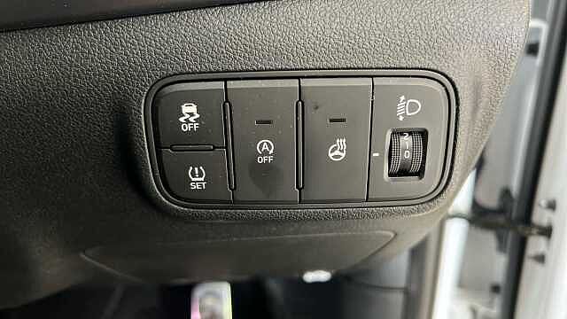 Hyundai BAYON 1.0 TGDi [90] Black Line 5dr DCT