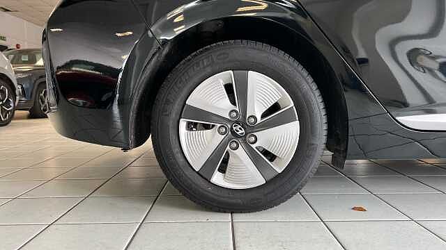 Hyundai IONIQ 1.6 GDi Hybrid SE Connect 5dr DCT