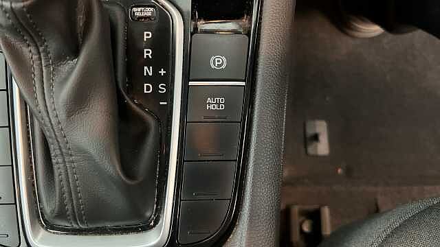 Hyundai IONIQ 1.6 GDi Hybrid SE Connect 5dr DCT