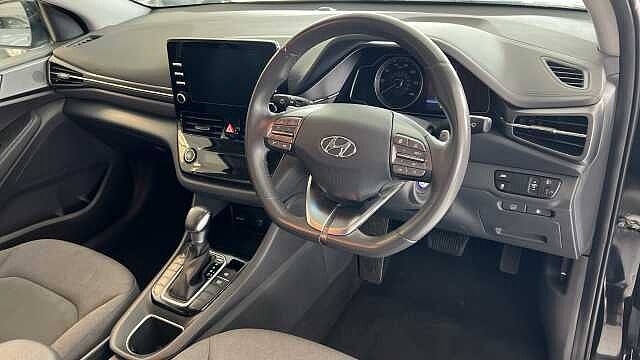 Hyundai IONIQ 1.6 GDi Hybrid SE Connect 5dr DCT