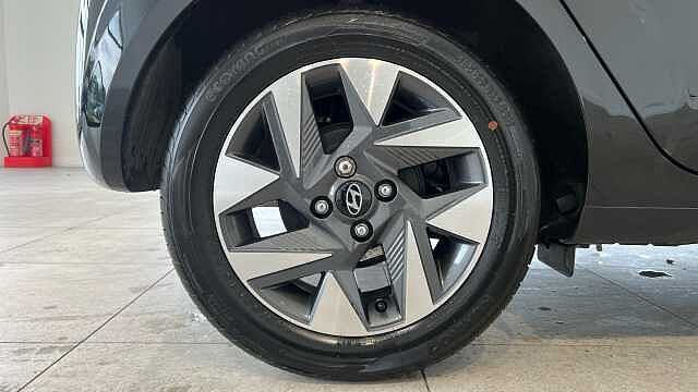 Hyundai i10 1.0 [63] Advance 5dr Auto [Nav]