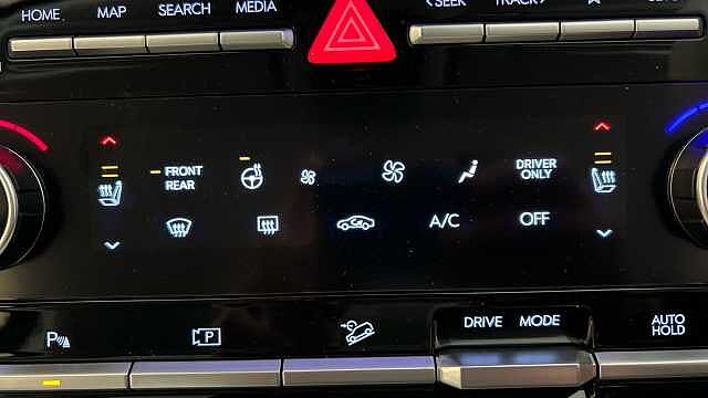Hyundai SANTA FE 1.6 TGDi 239 Hybrid Ultimate 5dr Auto Pebble Blue
