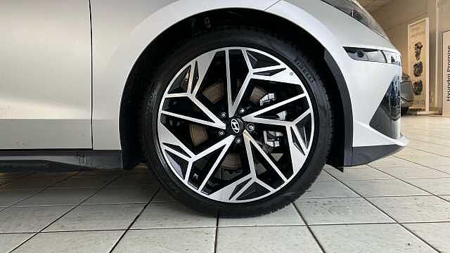 Hyundai IONIQ 6 239kW Ultimate 77kWh 4dr AWD Auto Gravity Gld Mtt