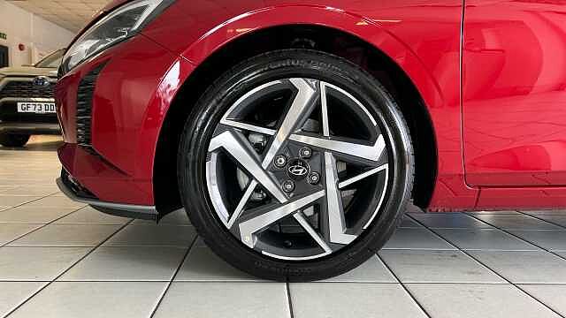 Hyundai i20 1.0T GDi 90 Tech Line 5dr DCT