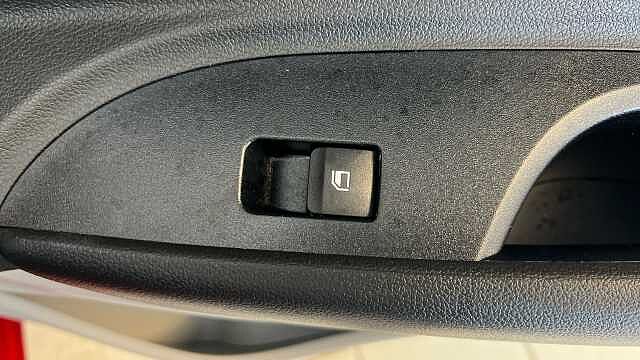 Hyundai i20 1.0T GDi 90 Tech Line 5dr DCT