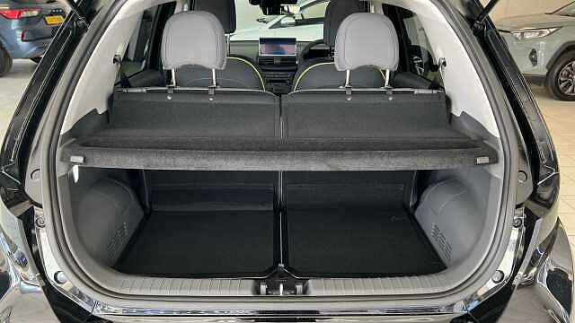 Hyundai INSTER 85kW Cross 49kWh 5dr Auto Abyss Black