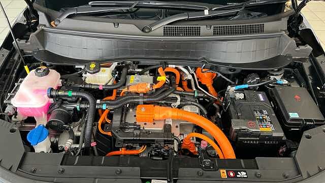 Hyundai INSTER 85kW Cross 49kWh 5dr Auto Abyss Black